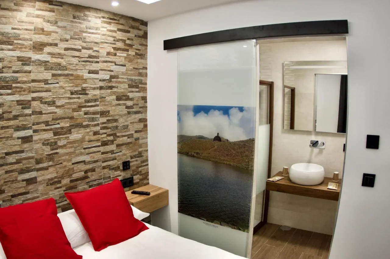 El Refugio Hotell Pinos Genil