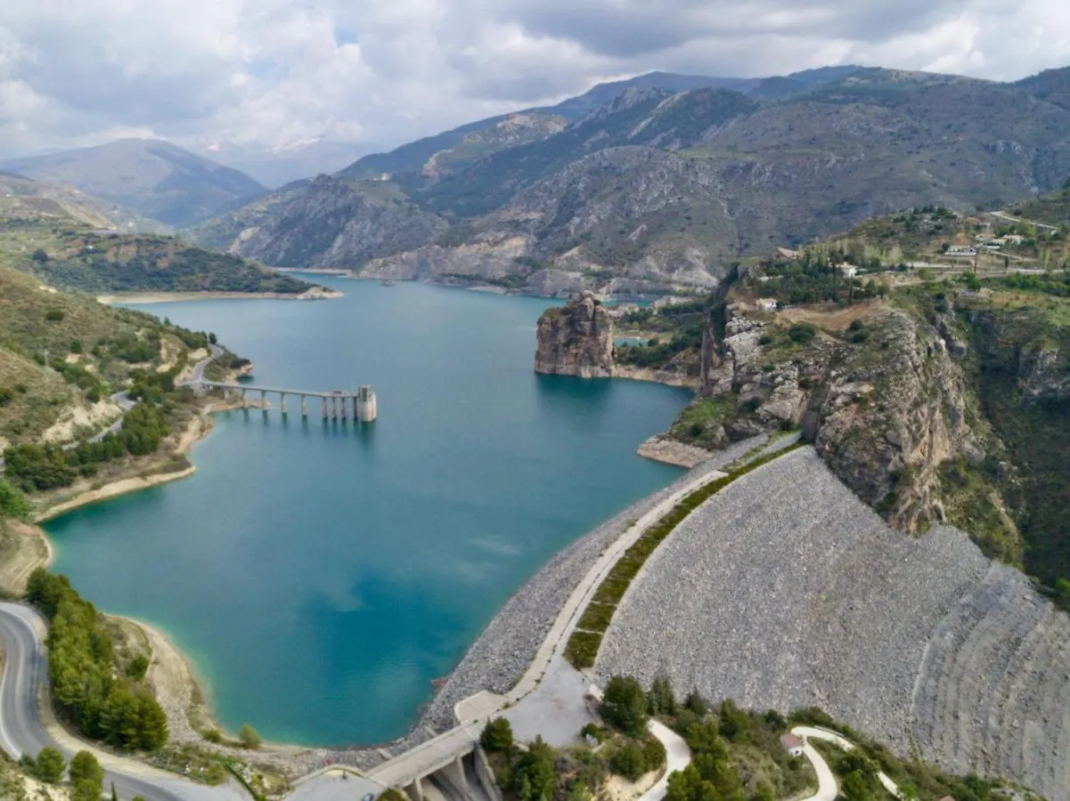 **  Hotel El refugio Pinos Genil España