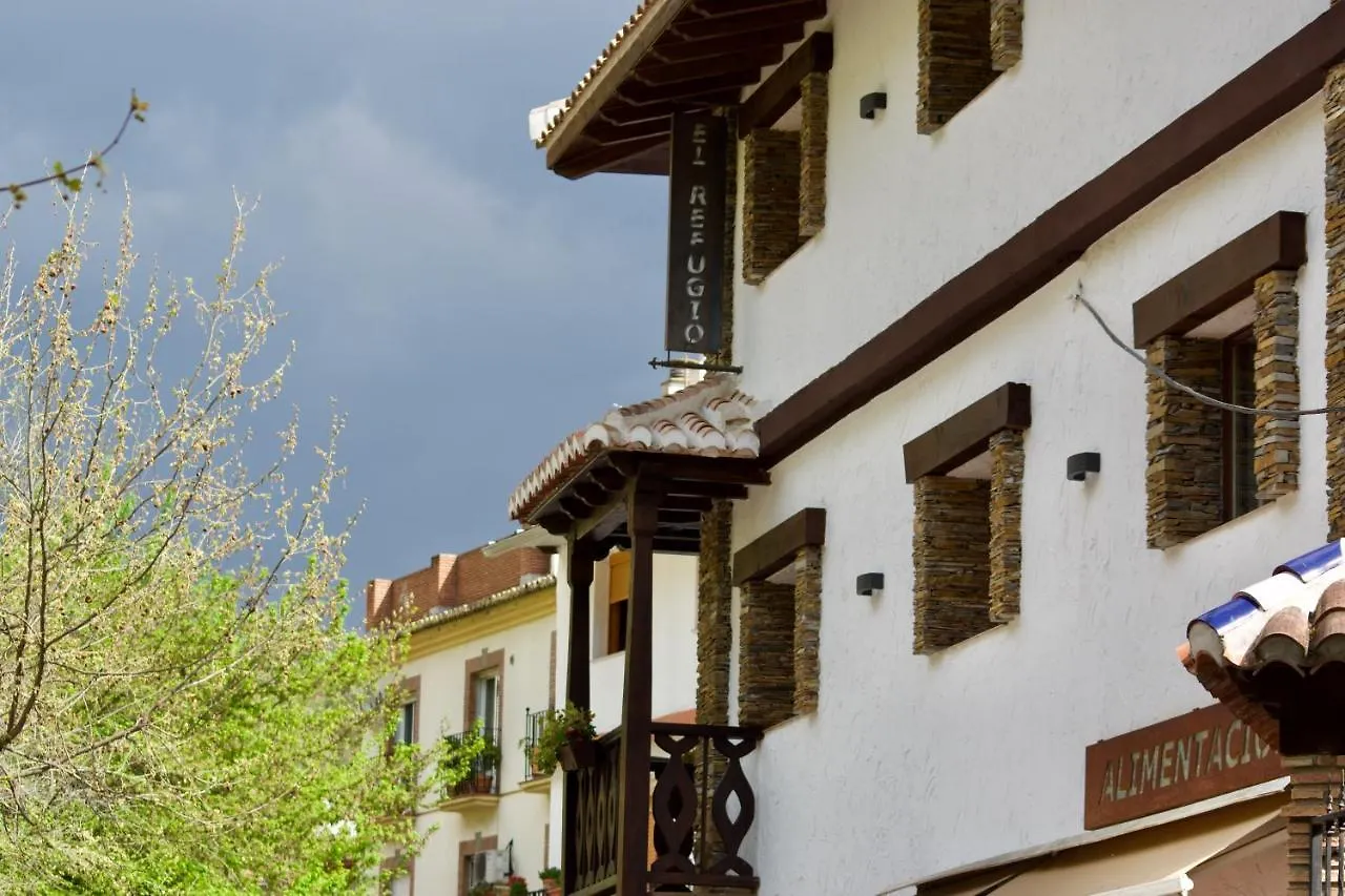**  Hotel El refugio Pinos Genil España